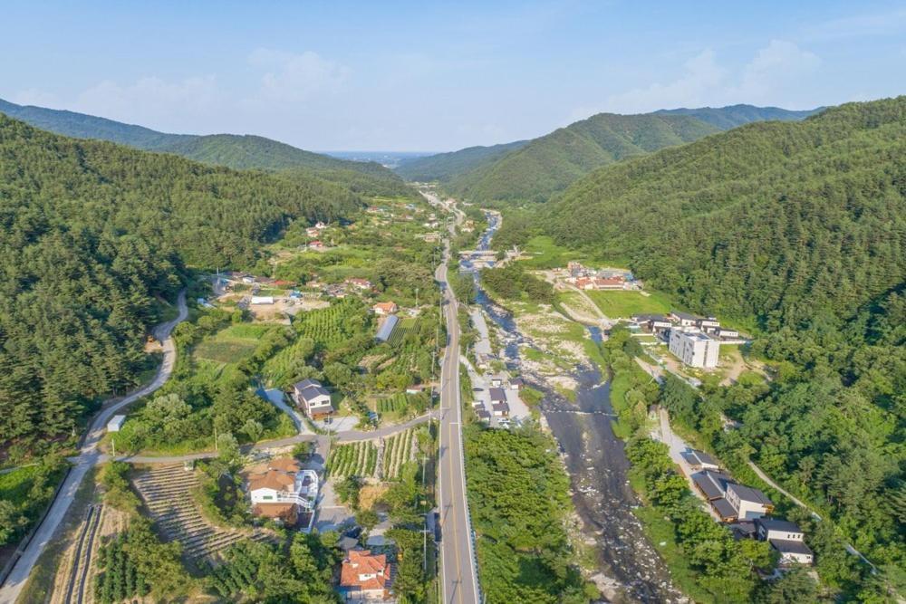 Gangneung Chunja Yeoinsook Ξενοδοχείο Εξωτερικό φωτογραφία